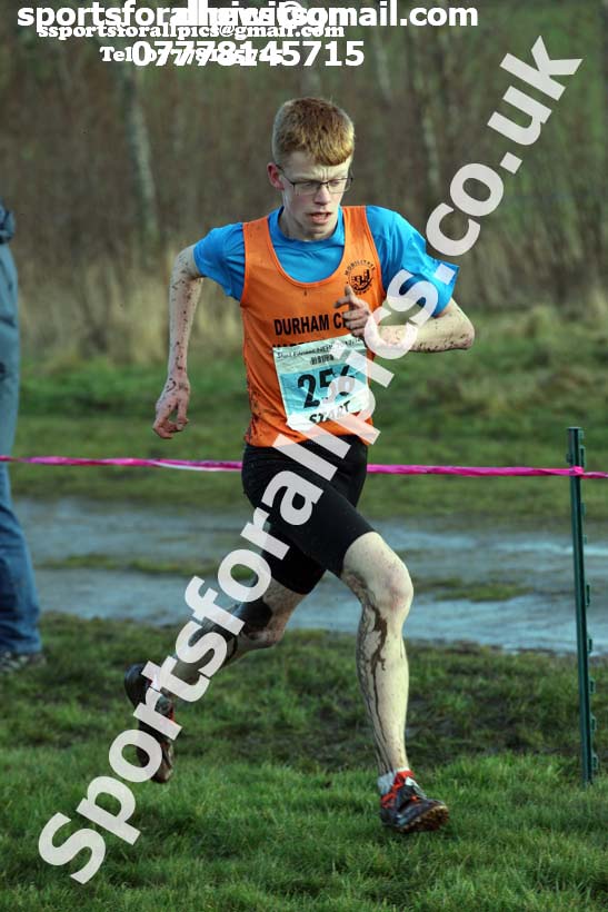 Boys under-15s Start Fitness NEHL, Herrington Country Park, near Sunderland. Photo:  David T. Hewitson/Sports for All Pics